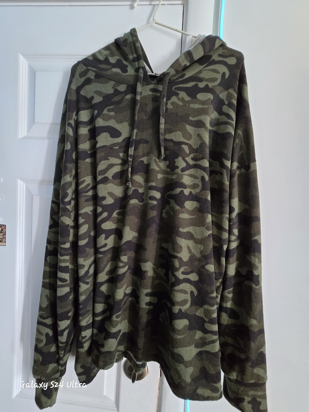 Camo Hooded Pullover Sweatshirt